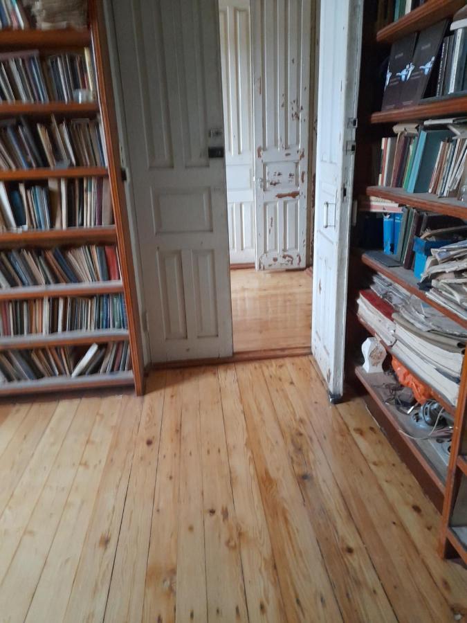 Levani'S Guesthouse Zugdidi Dış mekan fotoğraf